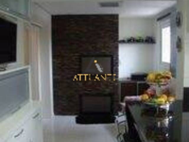 Apartamento para Venda em Caxias do Sul - 2