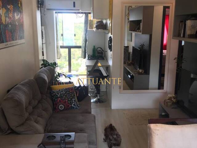 Apartamento para Venda em Caxias do Sul - 2