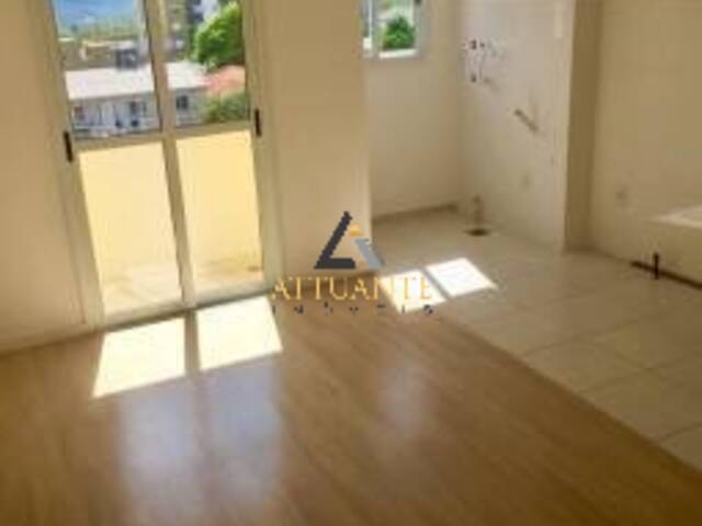 Apartamento para Venda em Caxias do Sul - 2
