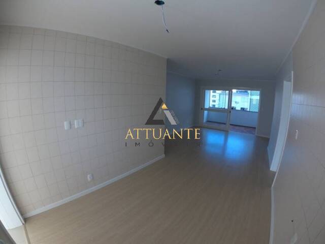 Apartamento para Venda em Caxias do Sul - 2