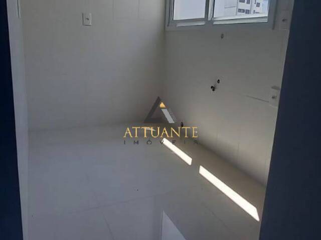 Apartamento para Venda em Caxias do Sul - 3