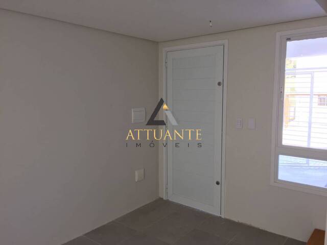 Sobrado para Venda em Caxias do Sul - 4