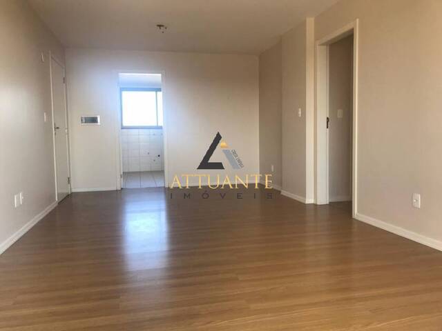 Apartamento para Venda em Caxias do Sul - 2