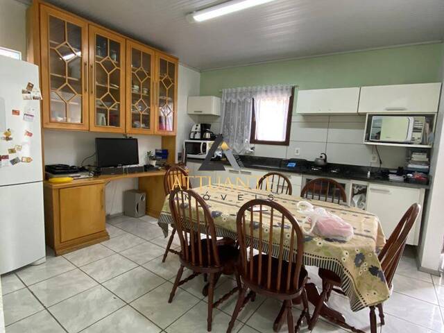 Casa para Venda em Caxias do Sul - 2