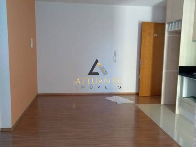 Apartamento para Venda em Caxias do Sul - 2