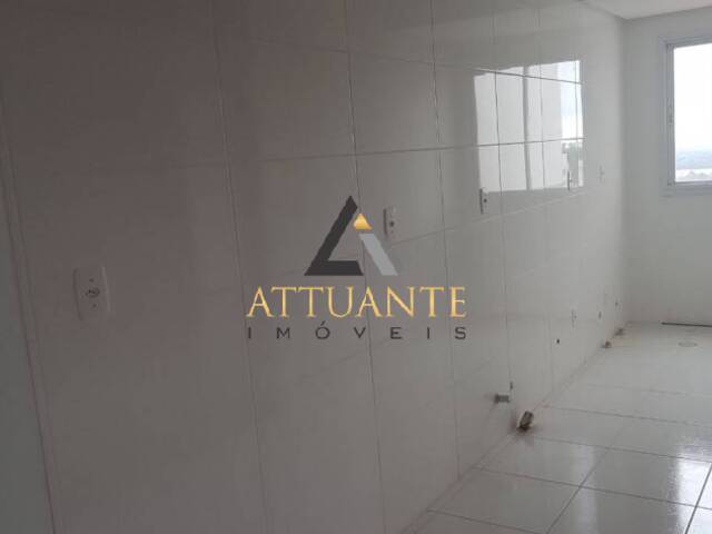 Apartamento para Venda em Caxias do Sul - 4