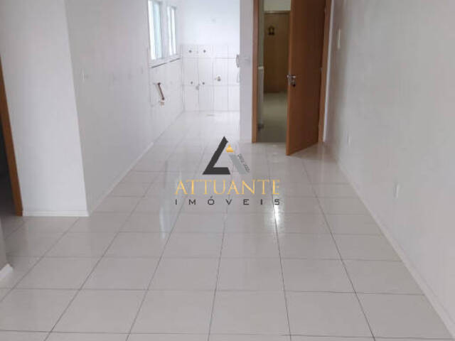 Apartamento para Venda em Caxias do Sul - 2