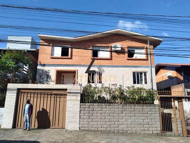 Casa para Venda em Caxias do Sul - 2