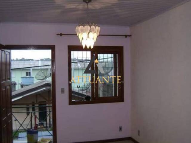 Sobrado para Venda em Caxias do Sul - 2