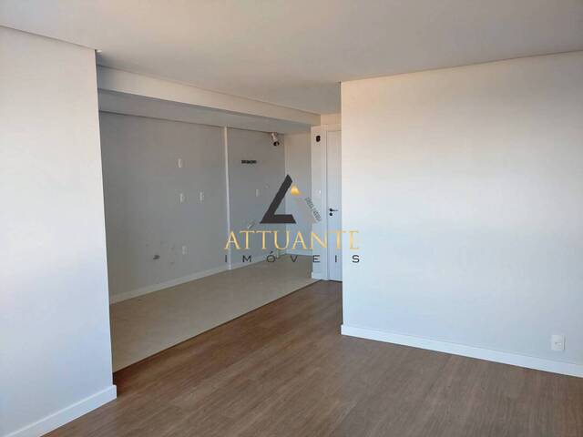 Apartamento para Venda em Caxias do Sul - 4