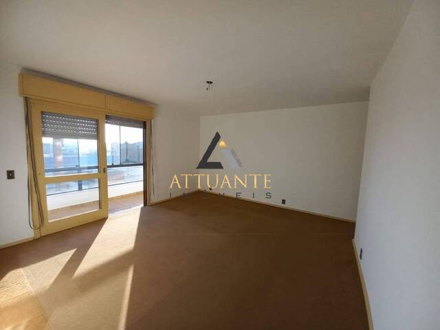 Apartamento para Venda em Caxias do Sul - 2