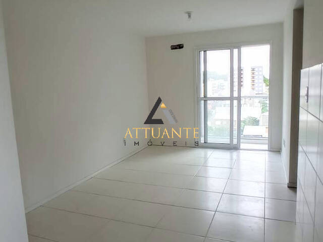 Apartamento para Venda em Caxias do Sul - 2