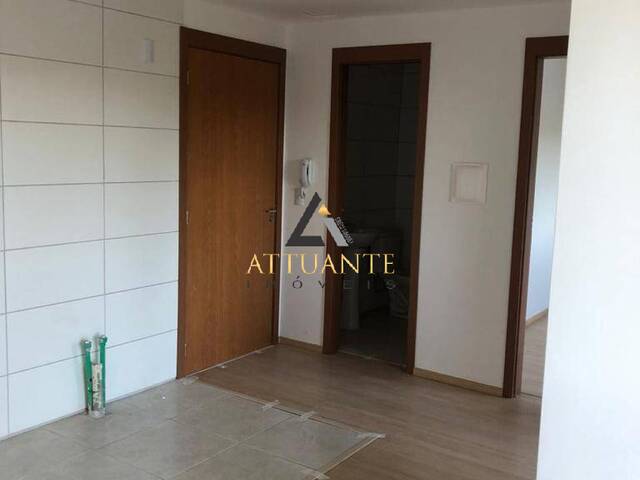 Apartamento para Venda em Caxias do Sul - 2