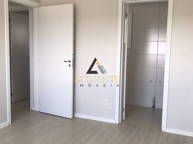 Apartamento para Venda em Caxias do Sul - 5