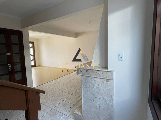 Sobrado para Venda em Caxias do Sul - 5