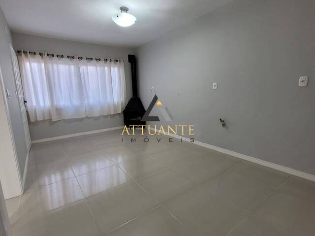 Sobrado para Venda em Caxias do Sul - 2