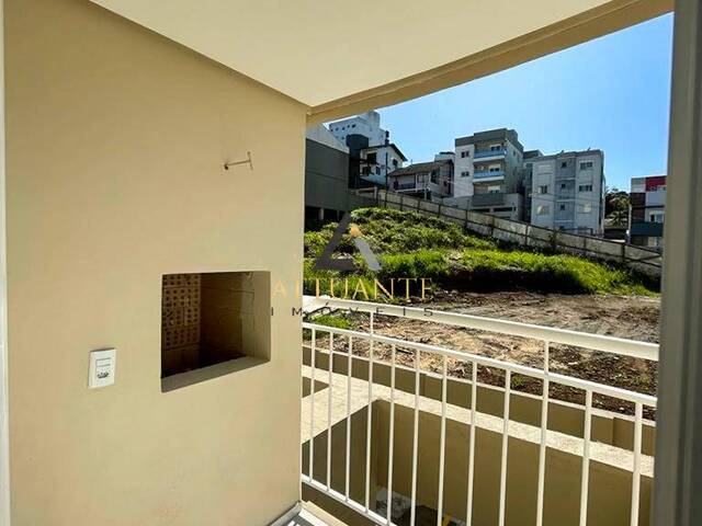 Apartamento para Venda em Caxias do Sul - 5