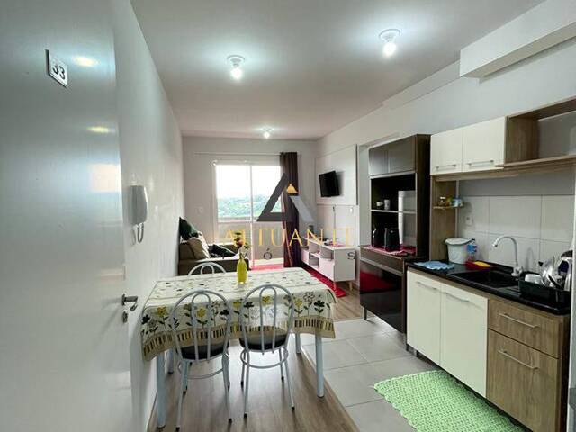 Apartamento para Venda em Caxias do Sul - 2