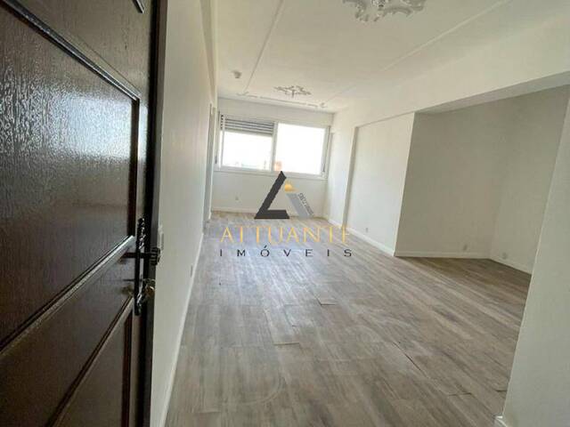 Apartamento para Venda em Caxias do Sul - 2