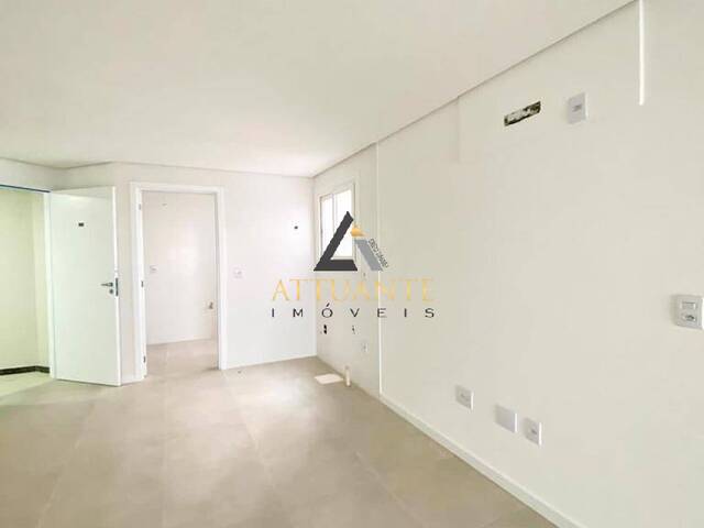 Apartamento para Venda em Caxias do Sul - 4