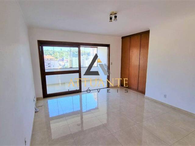 Apartamento para Venda em Caxias do Sul - 3