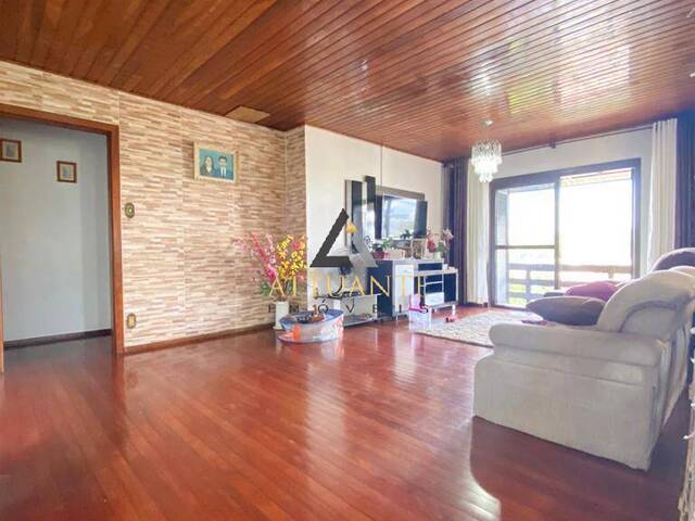 Casa para Venda em Caxias do Sul - 4