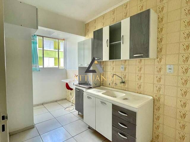 Apartamento para Venda em Caxias do Sul - 4