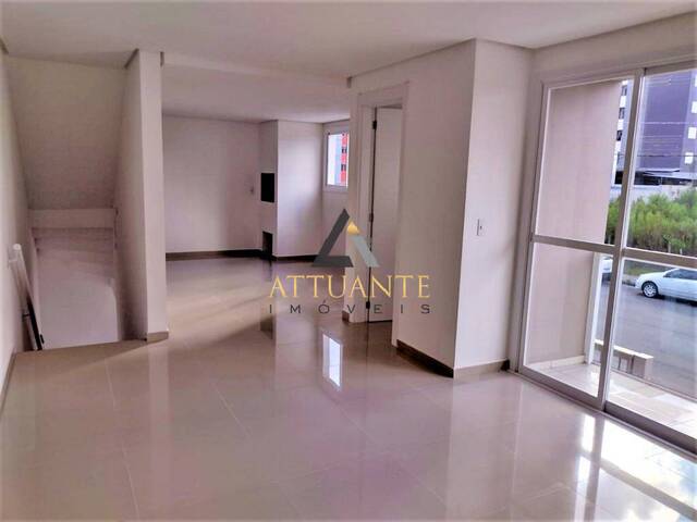 Sobrado para Venda em Caxias do Sul - 2