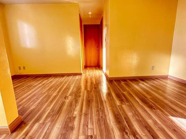 Apartamento para Venda em Caxias do Sul - 5