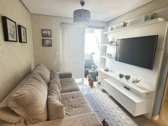 Apartamento para Venda em Caxias do Sul - 2