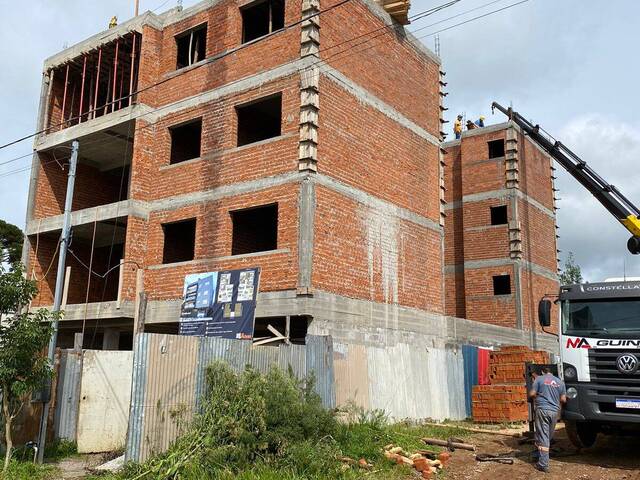 Apartamento para Venda em Caxias do Sul - 4