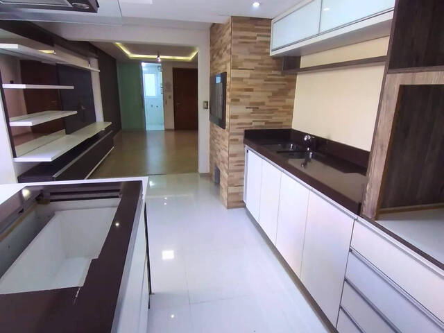 Apartamento para Venda em Caxias do Sul - 3
