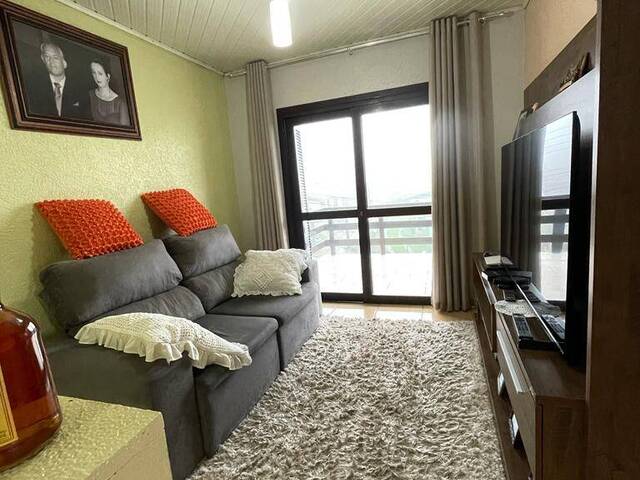 Casa para Venda em Caxias do Sul - 2