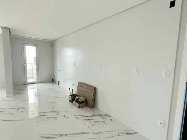 Apartamento para Venda em Caxias do Sul - 4