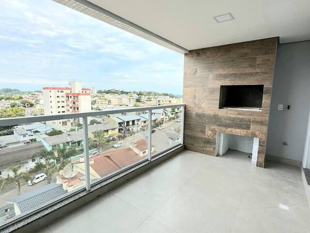 Apartamento para Venda em Caxias do Sul - 5