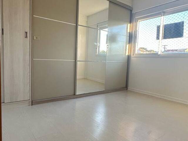 Apartamento para Venda em Caxias do Sul - 5