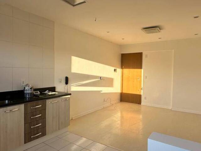 Apartamento para Venda em Caxias do Sul - 4
