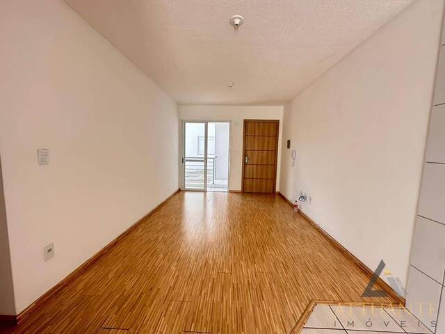 Apartamento para Venda em Caxias do Sul - 2