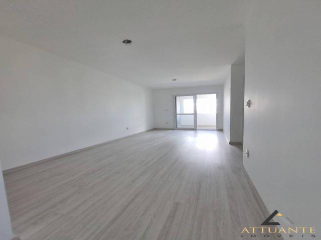 Apartamento para Venda em Caxias do Sul - 2
