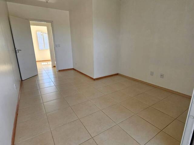 Sobrado para Venda em Caxias do Sul - 5