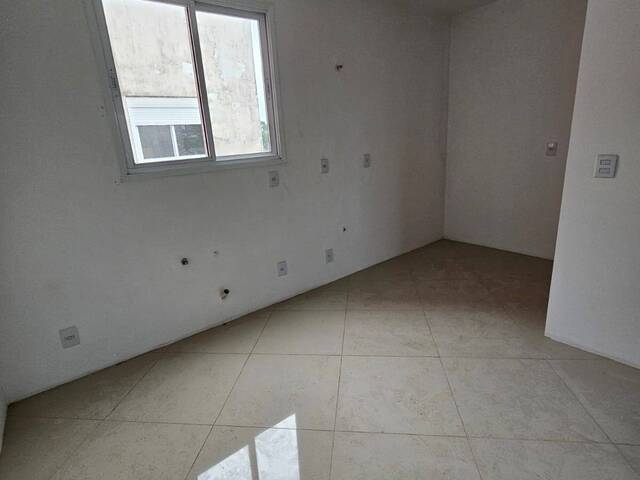 Apartamento para Venda em Caxias do Sul - 5