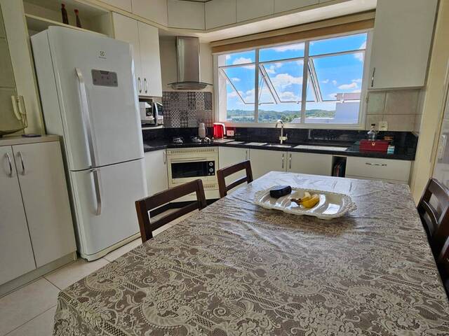 Apartamento para Venda em Caxias do Sul - 4