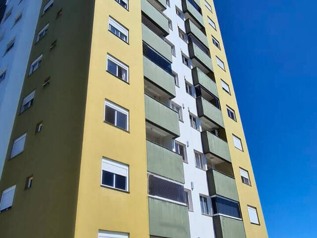 Apartamento para Venda em Caxias do Sul - 2