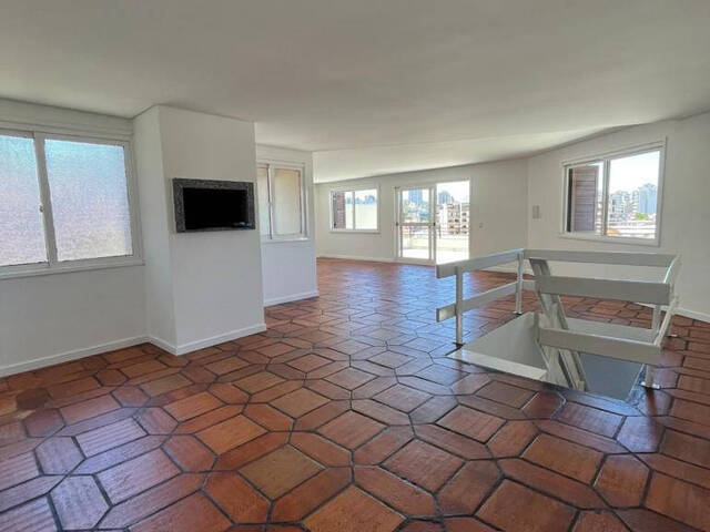 Apartamento para Venda em Caxias do Sul - 4