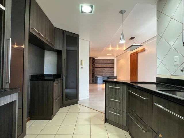 Apartamento para Venda em Caxias do Sul - 4