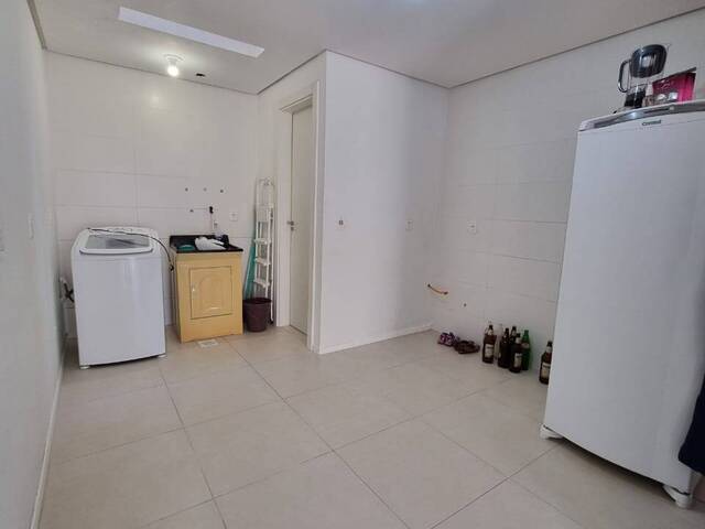 Sobrado para Venda em Caxias do Sul - 4