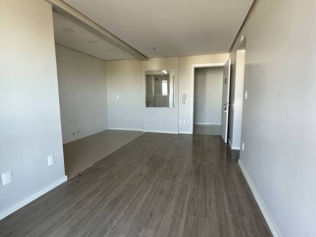 Apartamento para Venda em Caxias do Sul - 3