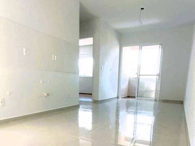 Apartamento para Venda em Caxias do Sul - 2