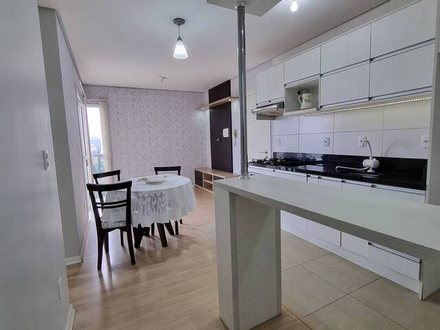Apartamento para Venda em Caxias do Sul - 4