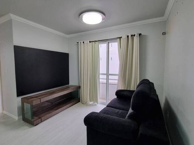Apartamento para Venda em Caxias do Sul - 2